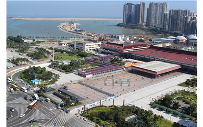 珠海拱北口岸天桥及连廊